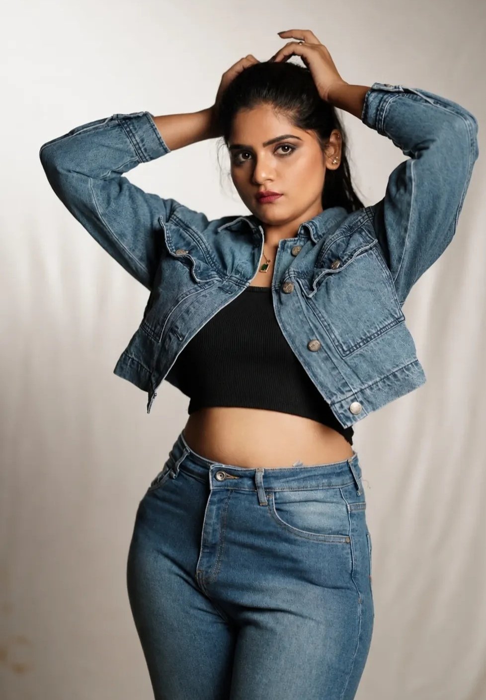 Roshini G