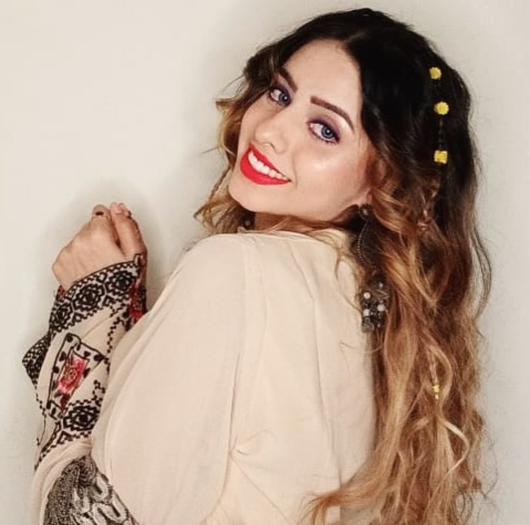 Nida N