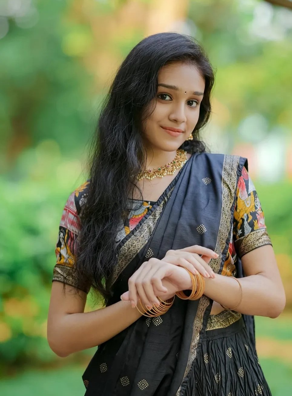  Sai Vanshika V