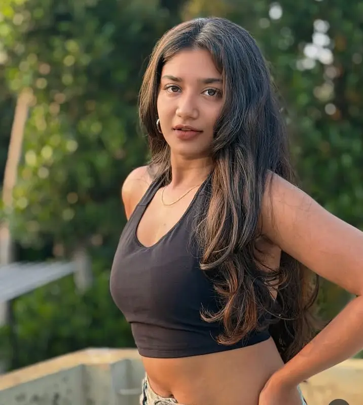 Meenakshi M